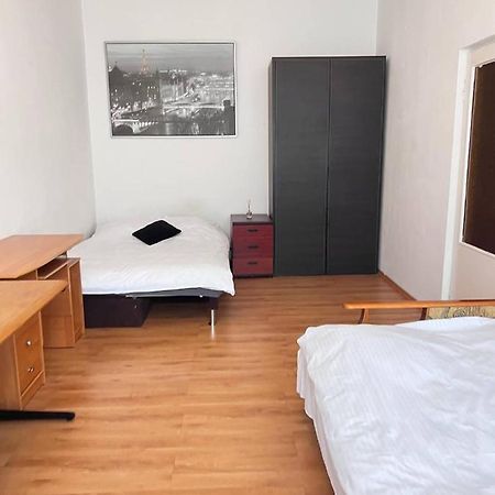 Grzybowska Rooms Варшава Экстерьер фото